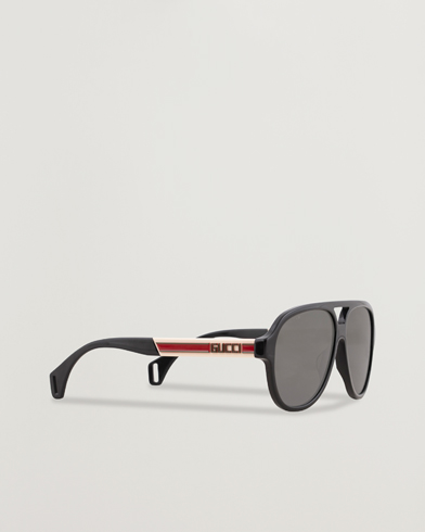 Pilotsolglasögon |  GG0463S Sunglasses Black/White/Grey