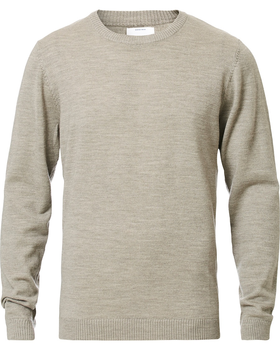 Herr | | A Day's March | Classic Merino Crew Neck Sand
