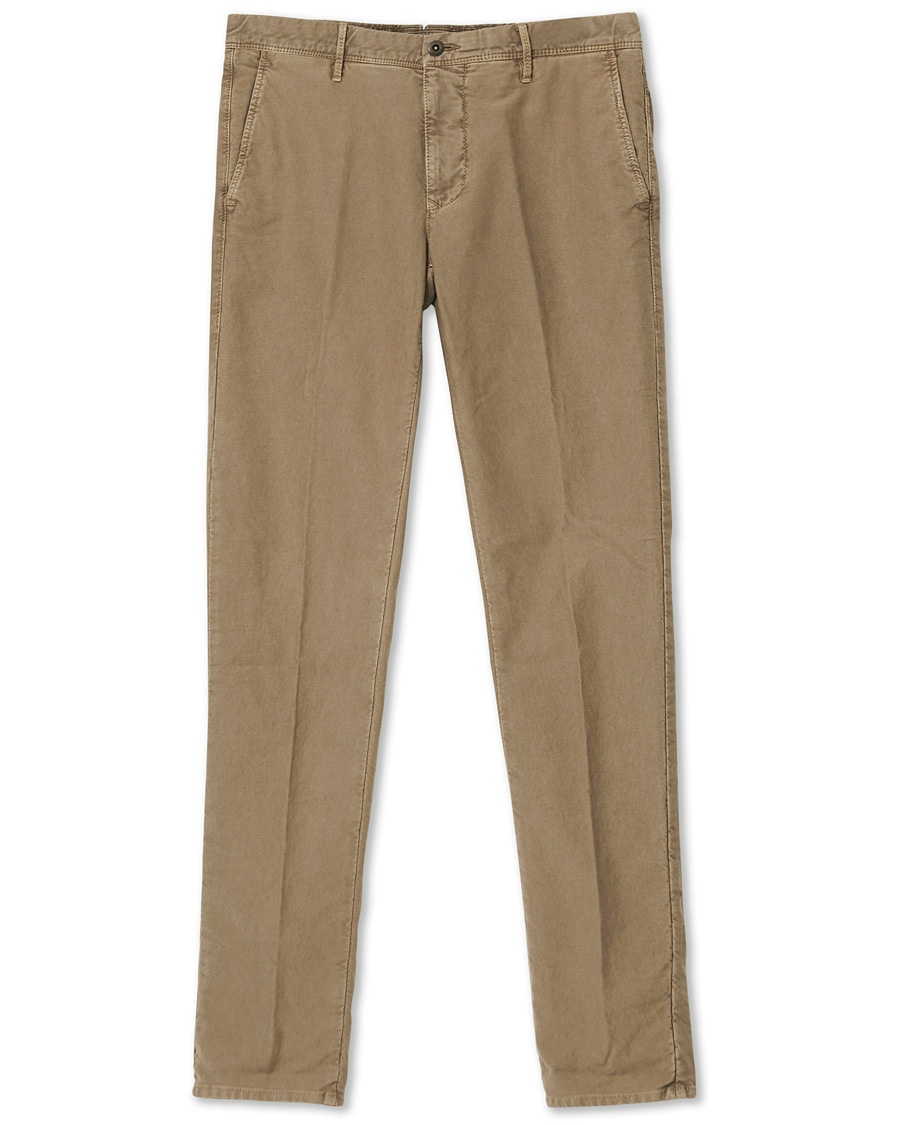 Herr | | Incotex | Slim Fit Garment Dyed Washed Slacks Beige