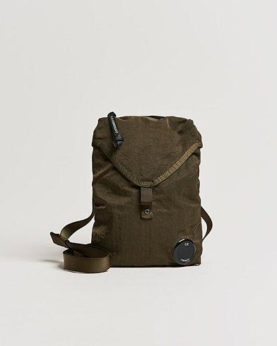 Herr | Axelremsväskor | C.P. Company | Nylon B Shoulder Bag Olive