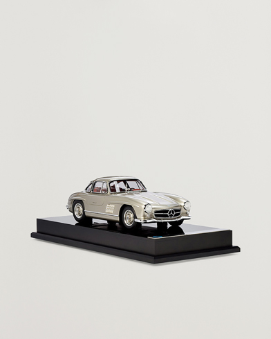 Herr | Till hemmet | Ralph Lauren Home | 1955 Mercedes Gullwing Coupe Model Car Silver