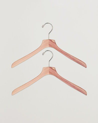 Klädvård |  2-Pack Cedar Wood Shirt Hanger