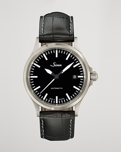 Herr | Fine watches | Sinn | 556 I Date Watch 38,5mm Leather Strap Black