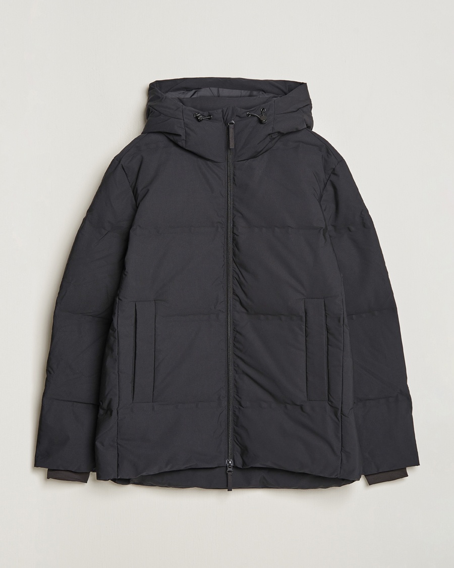 A Day's March Yangra Puffer Jacket Matt Black – Svart