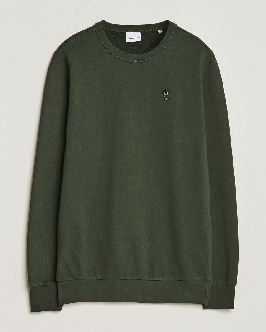 Herr | Tröjor | KnowledgeCotton Apparel | Erik Badge Sweatshirt Forest Night