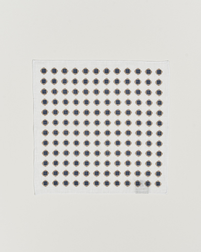 Herr | Näsdukar | Amanda Christensen | Linen Printed Medallion Pocket Square White