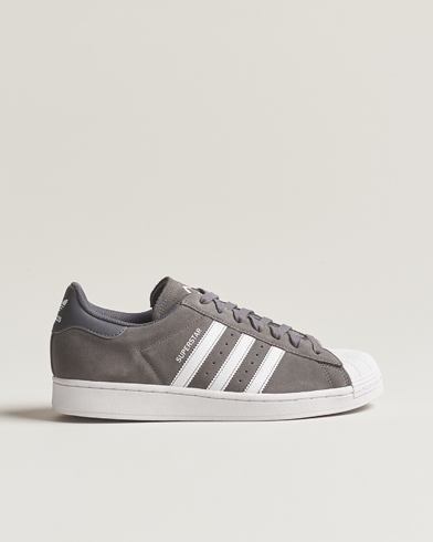 Herr | Nya produktbilder | adidas Originals | Superstar Sneaker Dark Grey