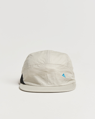 Klättermusen Ansur Five Panel Cap Dove Raven – Beige