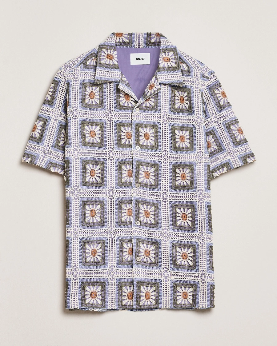 Herr | NN07 | NN07 | Julio Crochet Flower Short Sleeve Shirt Violette Multi