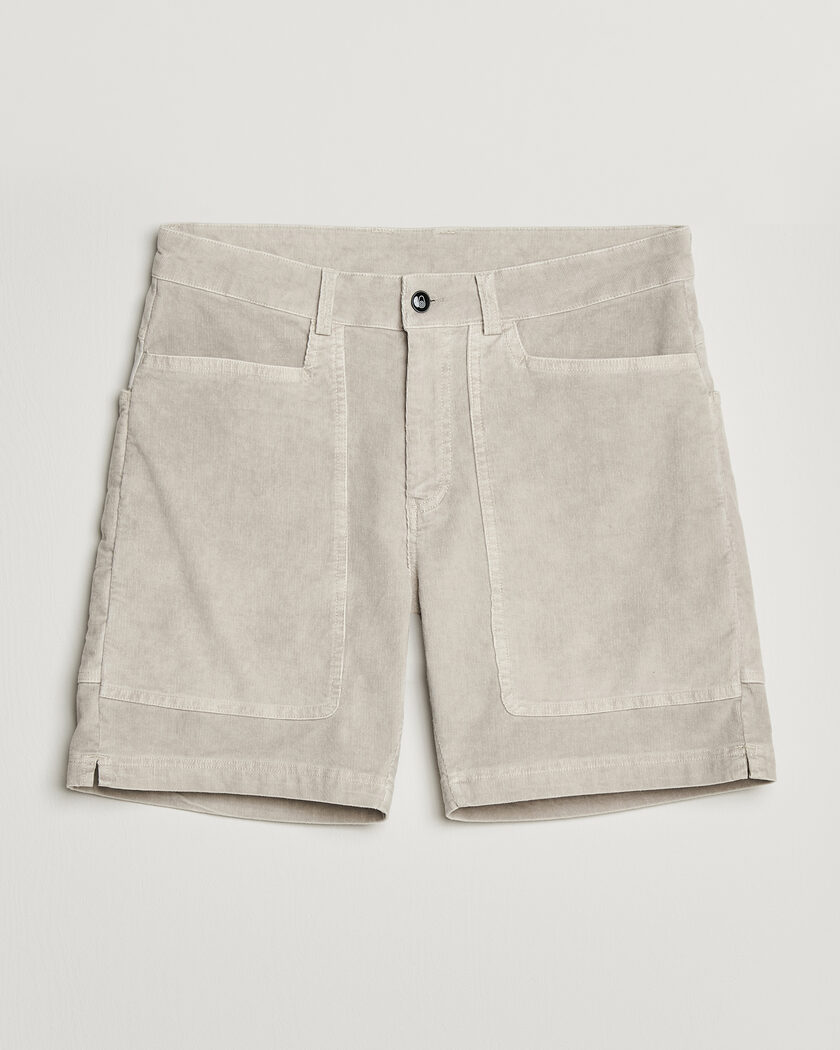 Sail Racing Grinder Corduroy Shorts Sand – Beige
