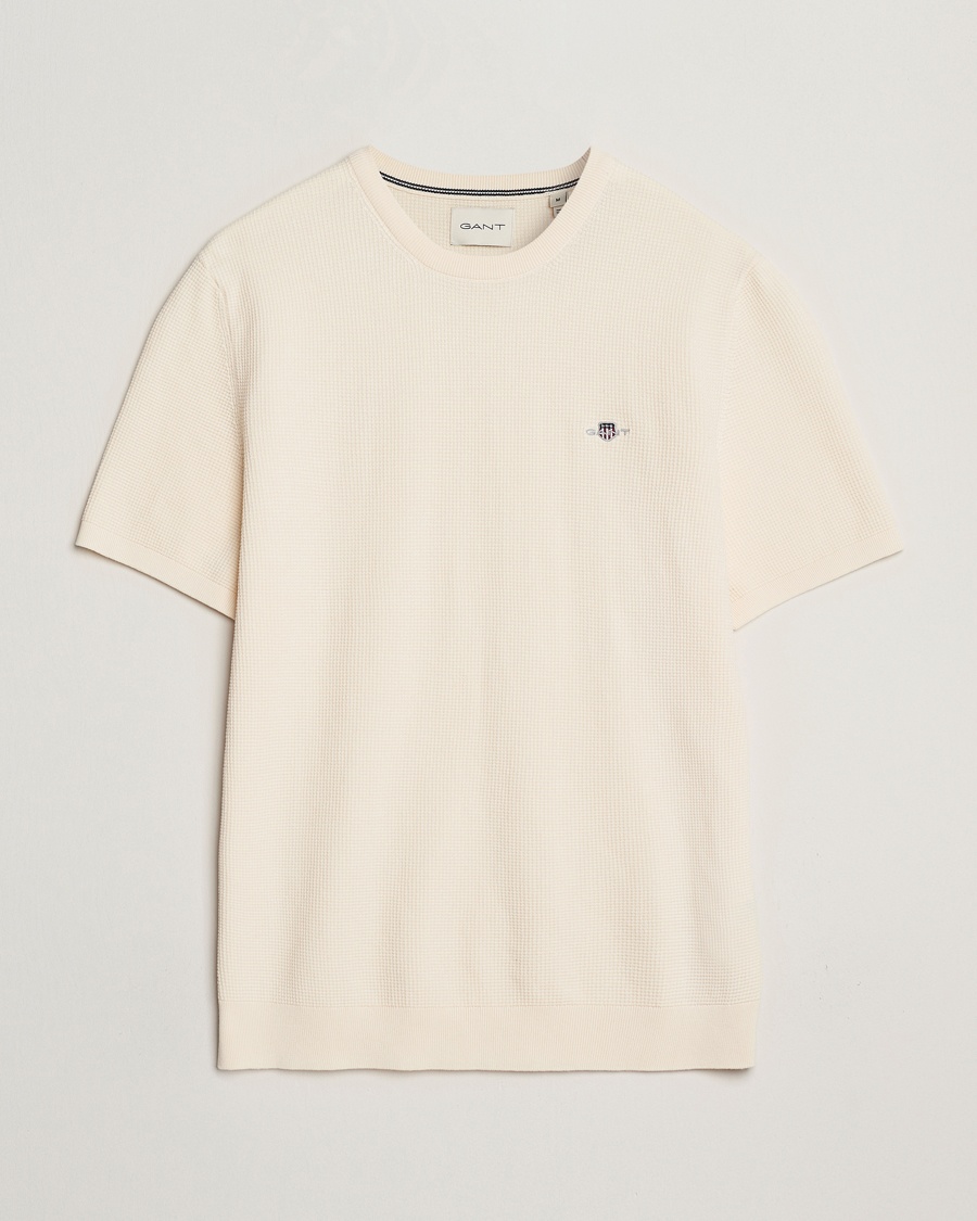 Herr | T-Shirts | GANT | Micro Textured Crew Neck T-shirt Cream
