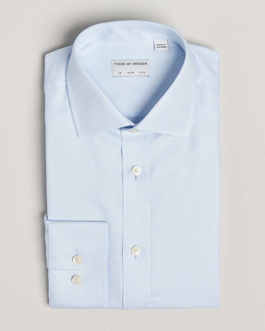 Herr | Formella | Tiger of Sweden | Adley Structured Slim Fit Cut Away Shirt Light Blue