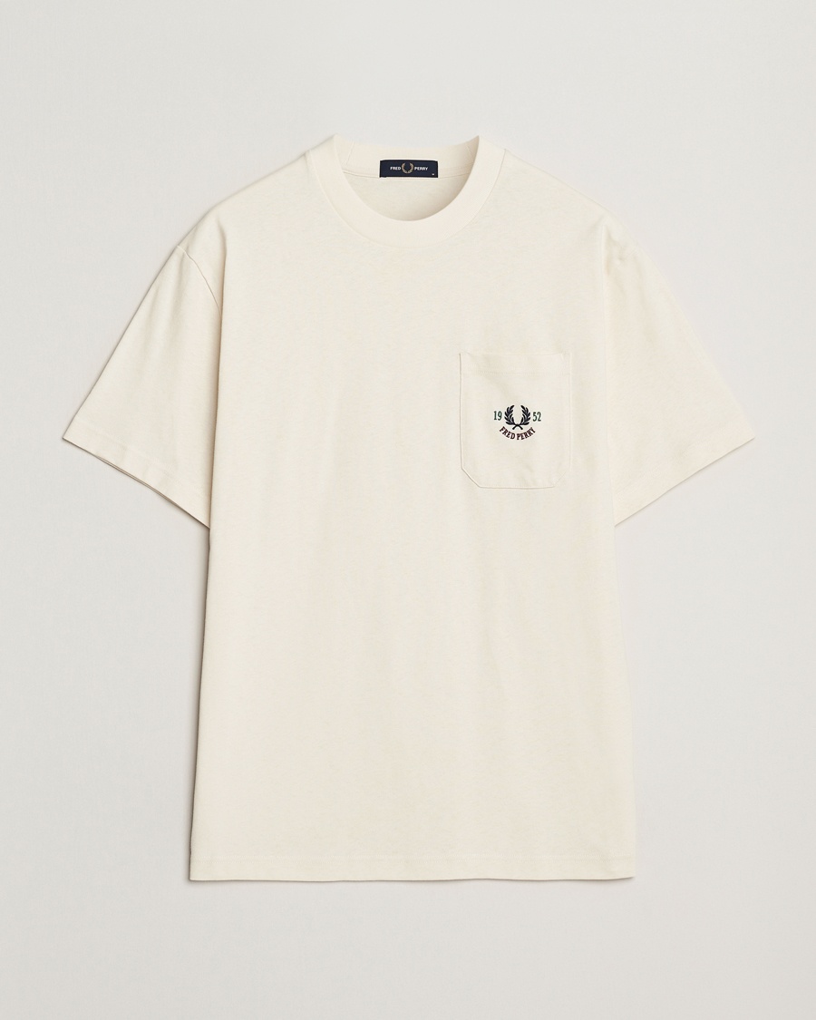 Herr | T-Shirts | Fred Perry | Relaxed 1952 Tennis T-Shirt Ecru
