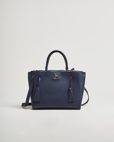 Herr | Gifts for Her | Louis Vuitton Pre-Owned | LockMeTo Handbag Calfskin Navy