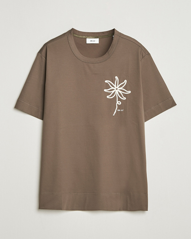 NN07 Pedro Embroidered T-Shirt Mable Husk – Grön