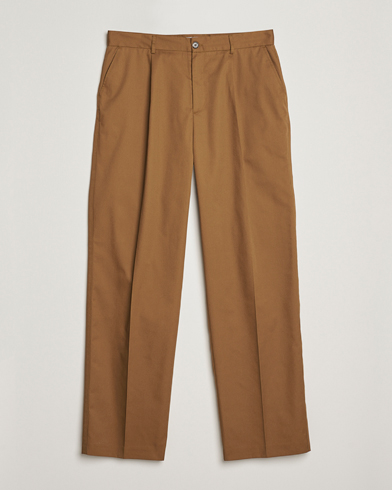 LES DEUX Reece Pleated Heavy Twill Pant Dark Sand – Brun