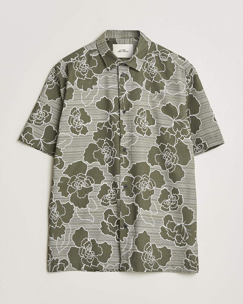 LES DEUX Charlie Poppy AOP Short Sleeve Shirt Olive Night – Grön