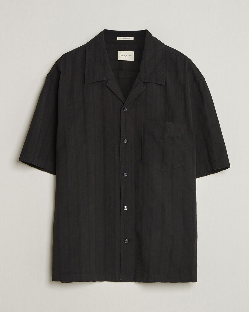 GANT Relaxed Fit Dobby Striped Camp Shirt Black – Svart