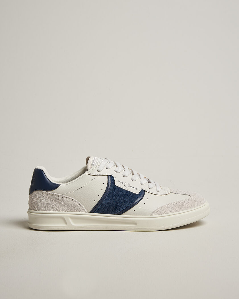 Fred Perry B4 Leather/Suede Sneaker Porcelain/Navy – Vit