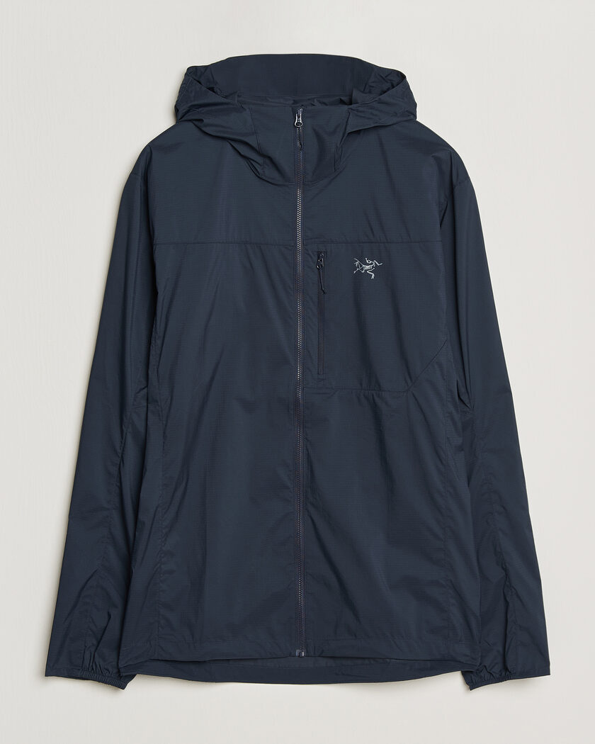 Arc'teryx Squamish Lightweight Hooded Jacket Black Sapphire – Blå