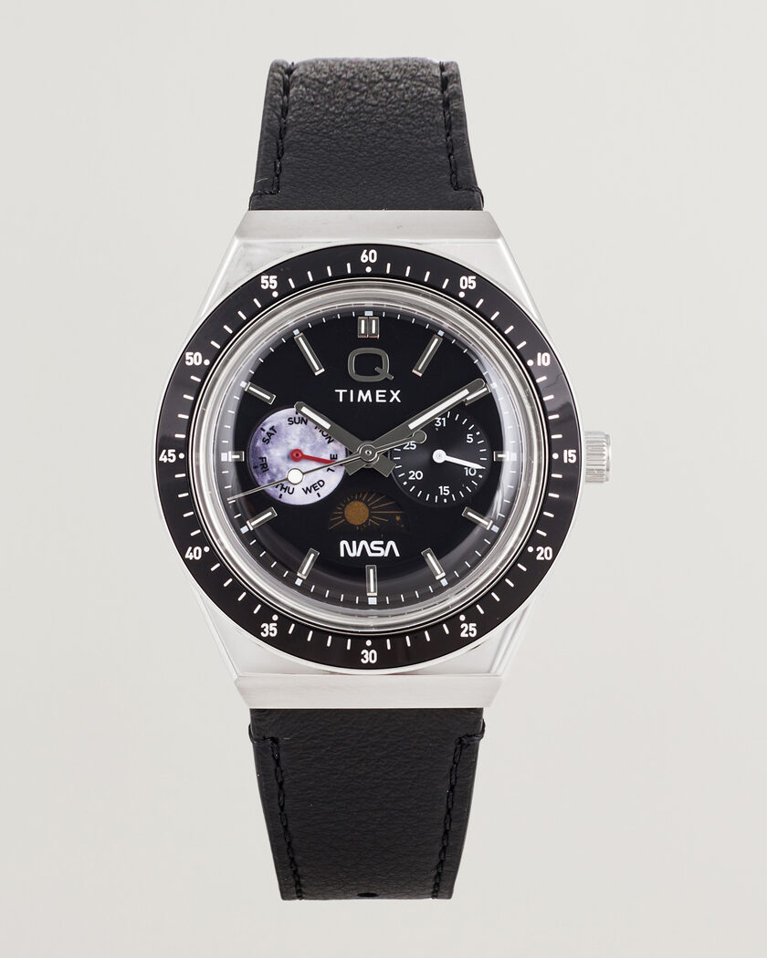 Timex Q x NASA Luminous Leather Strap 40mm Black Dial – Svart
