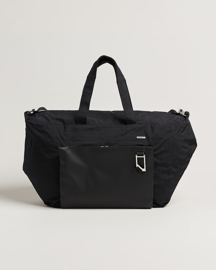 DB Entour Weekender 40L Black Out – Svart