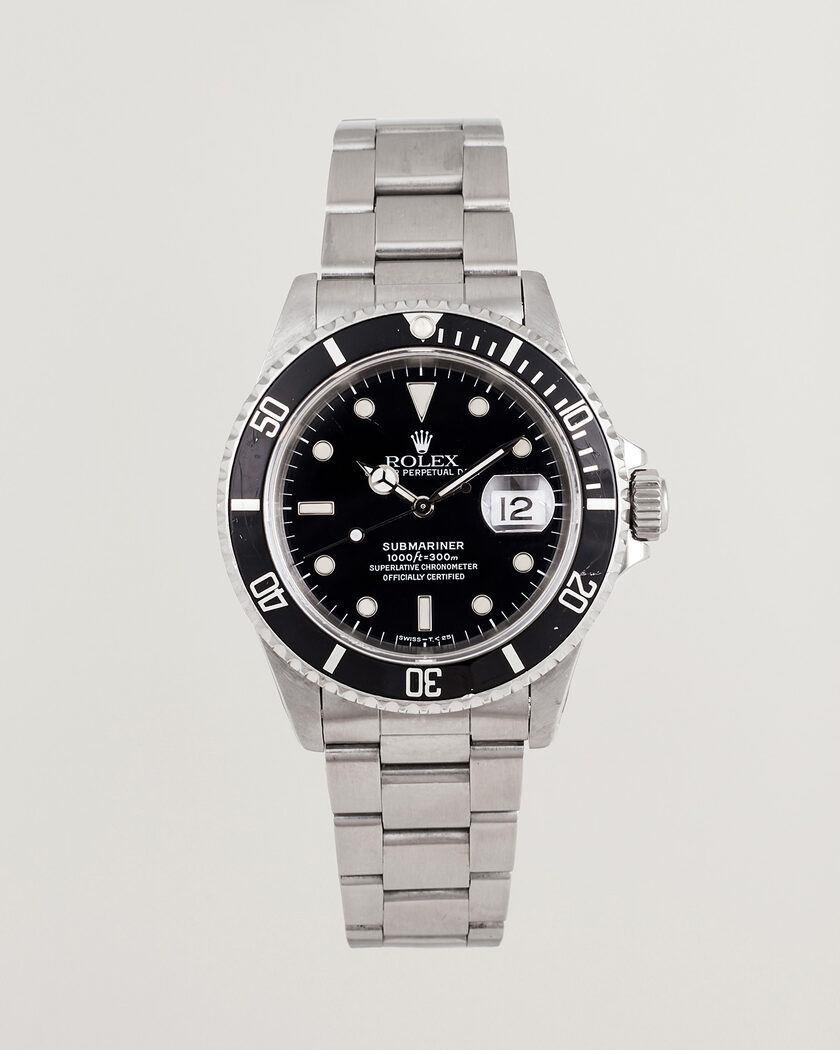 Rolex Pre-Owned Submariner Date – Silver