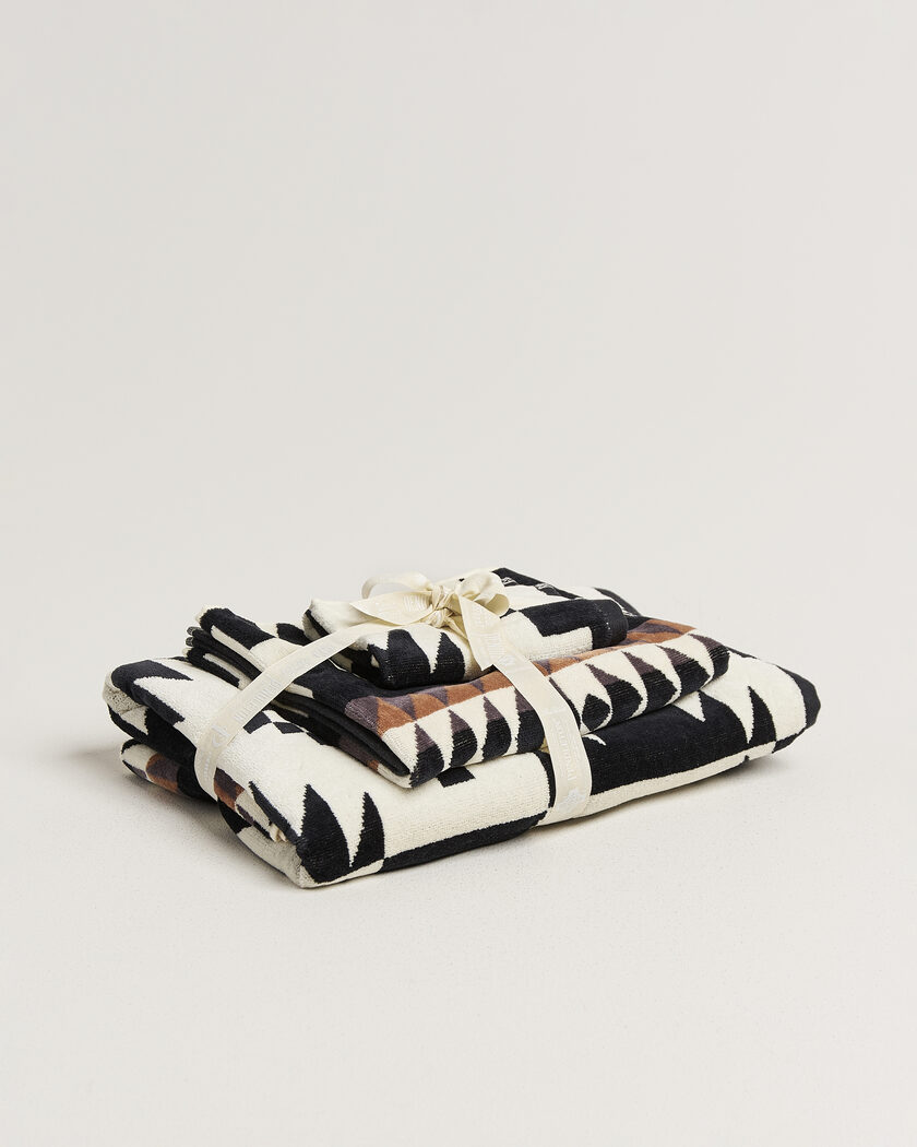 Pendleton 3-Piece Towel Set Spider Rock Black – Svart