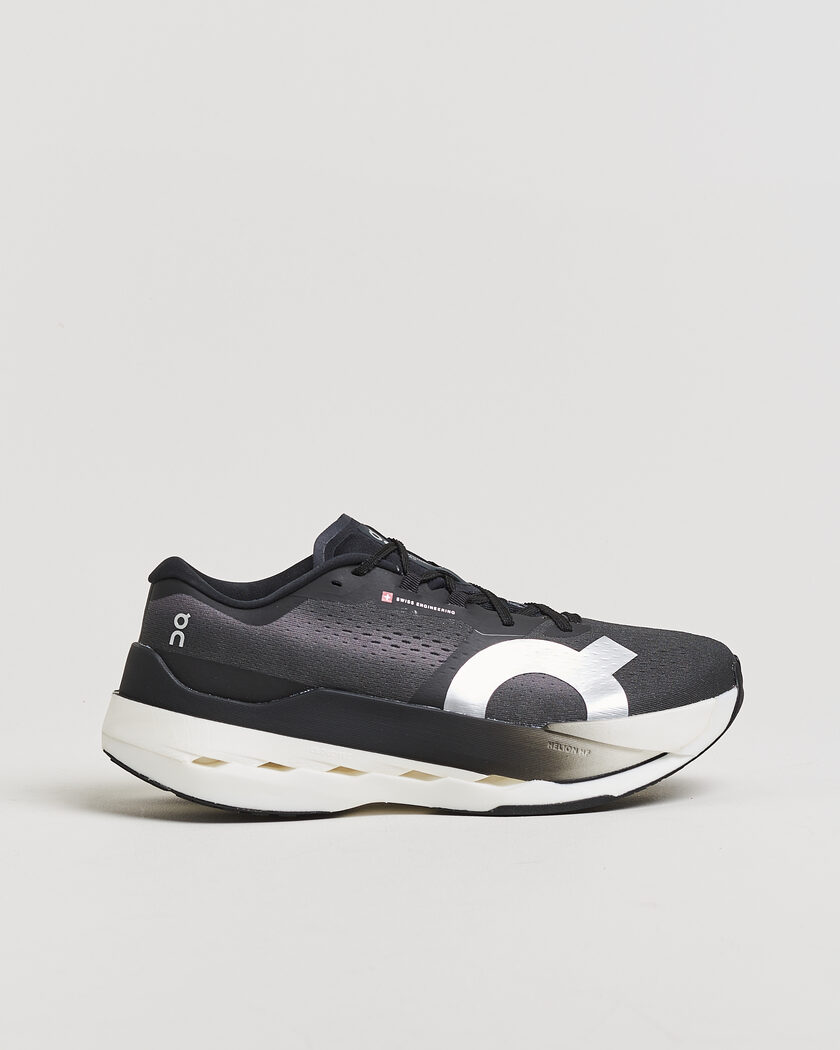 On Cloudboom Max All Black – Svart