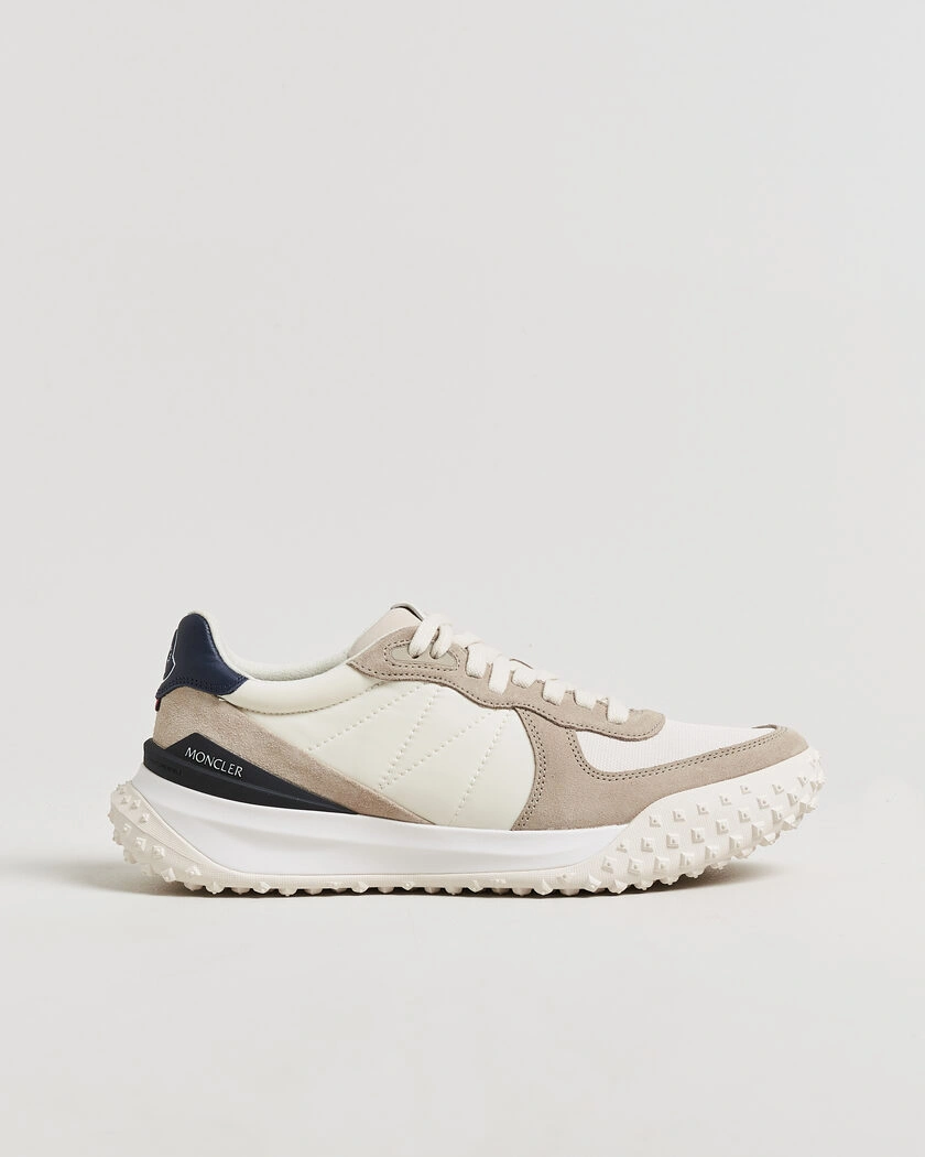 Moncler City Trek Sneakers White – Vit
