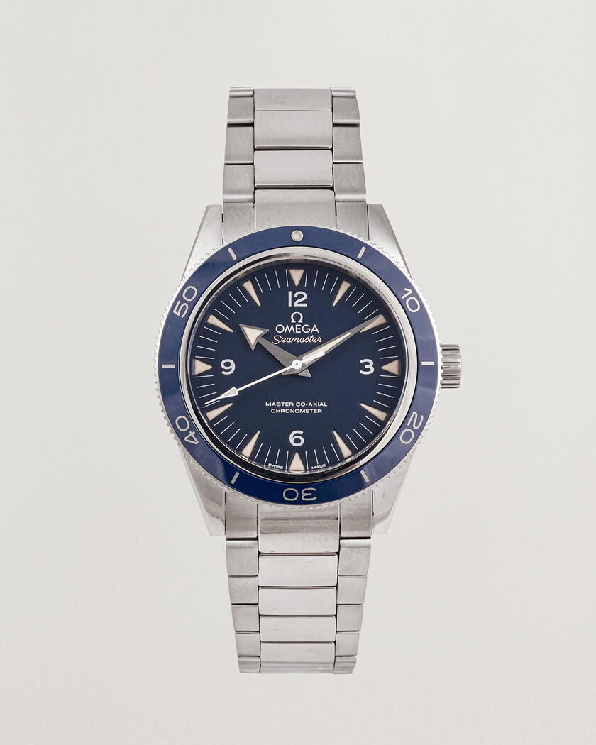 Omega Pre-Owned Seamaster 300 – Silver