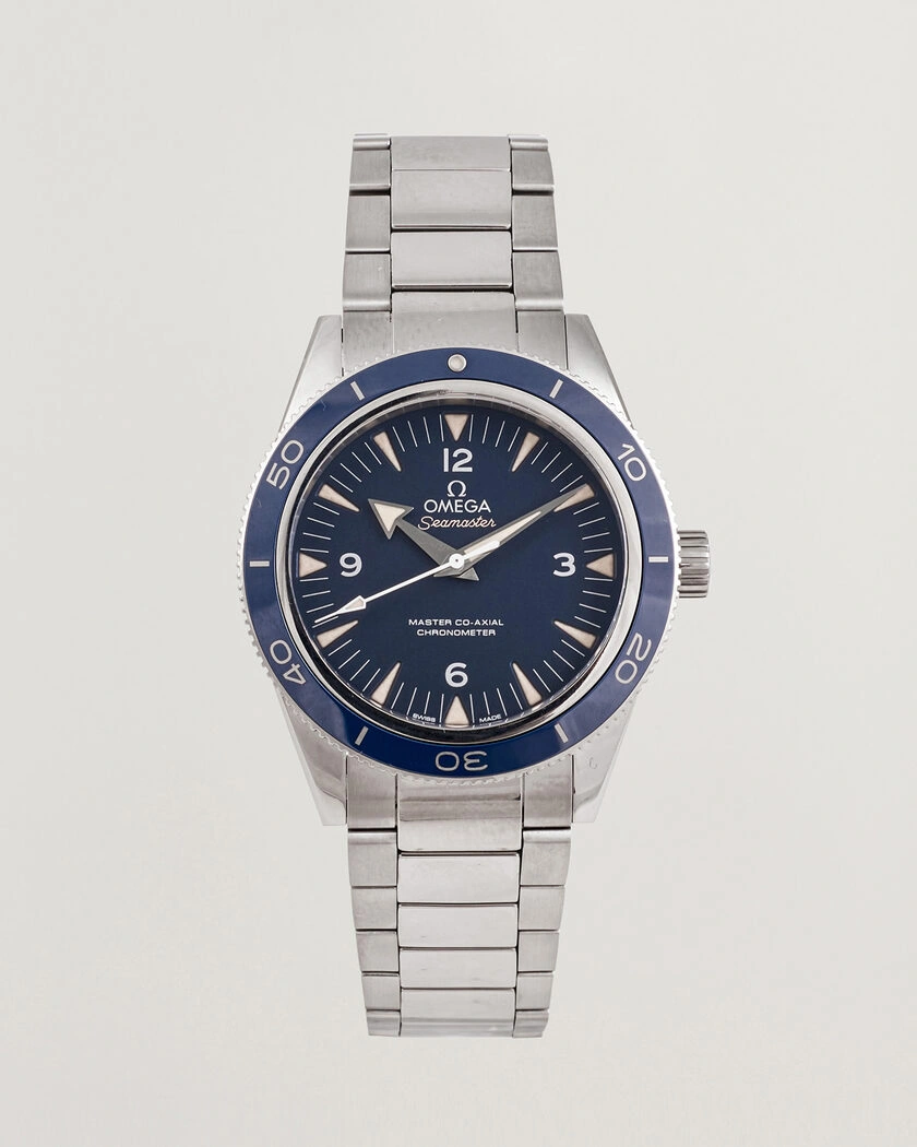 Omega Pre-Owned Seamaster 300 – Silver