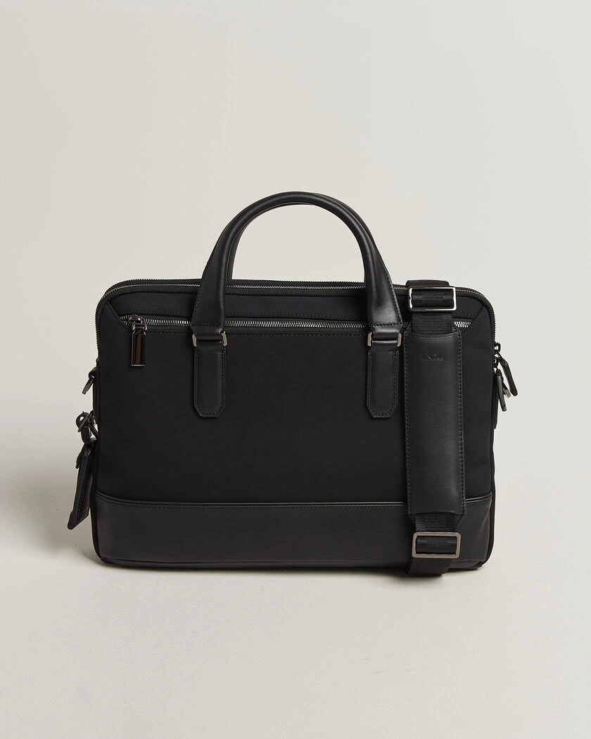 TUMI Harrison Sycamore Slim Nylon Brief Midnight Black – Svart