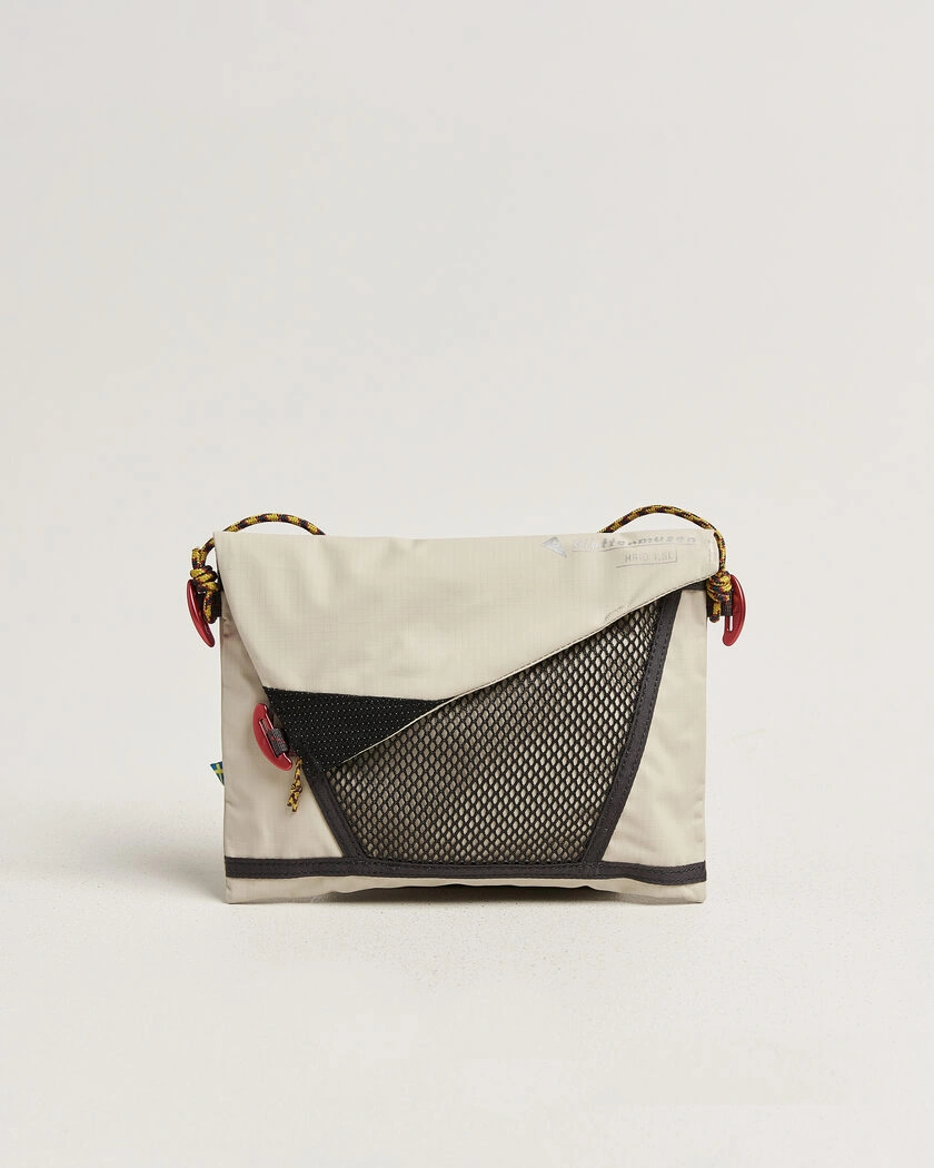 Klättermusen Hrid WP 1,5L Accessory Bag Silver Creme – Grå