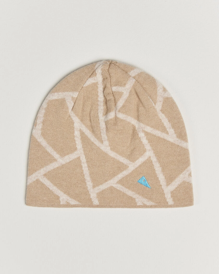 Klättermusen Finn Beanie Warm Sand – Beige