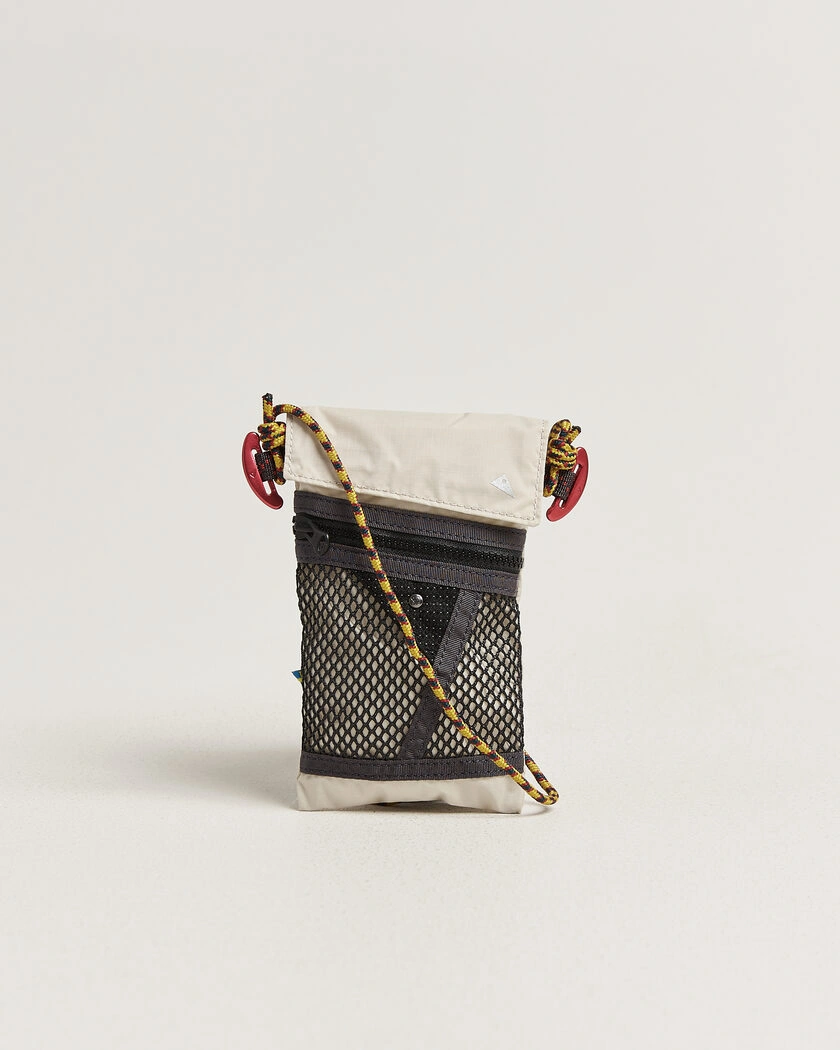 Klättermusen Algir Lanyard Pocket Bag Putty Grey – Grå