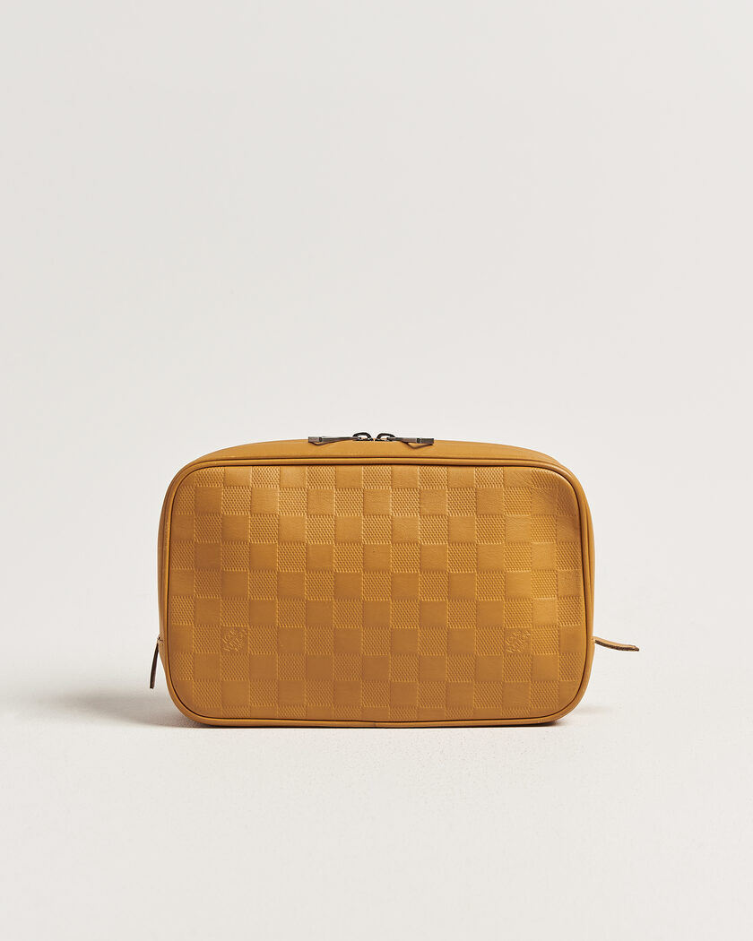 Louis Vuitton Pre-Owned Toiletry Bag Damier Infini Yellow – Gul