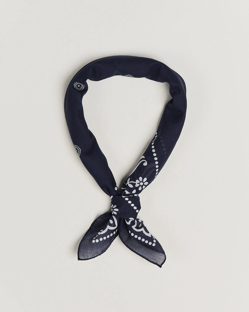 Amanda Christensen Cotton Voile Printed Flower Bandana Navy – Blå