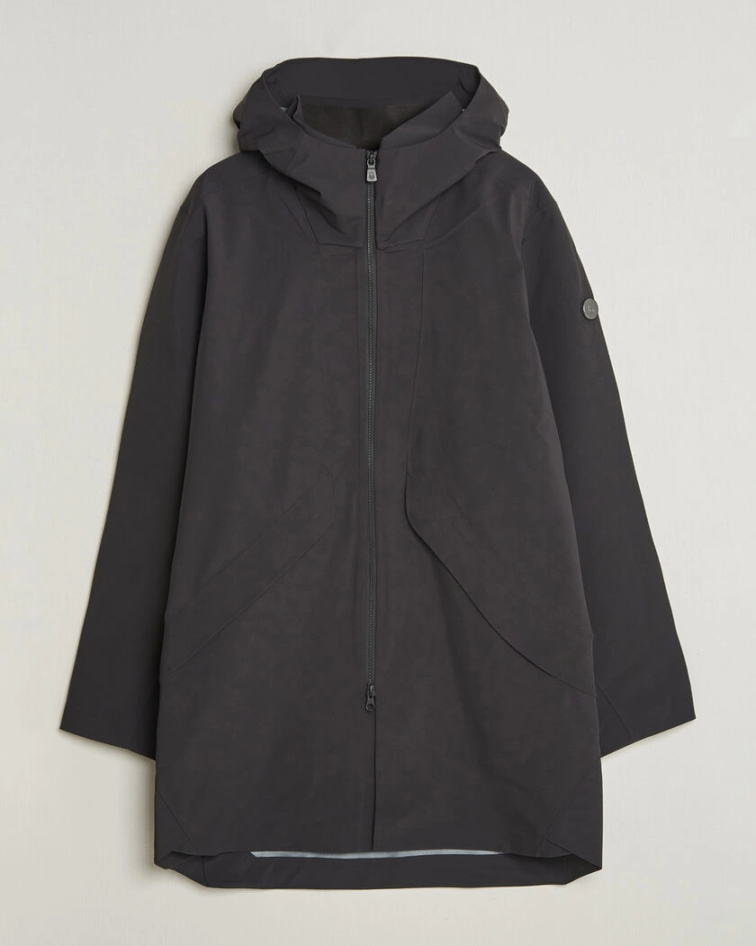 Sail Racing Protector Coat Carbon – Svart