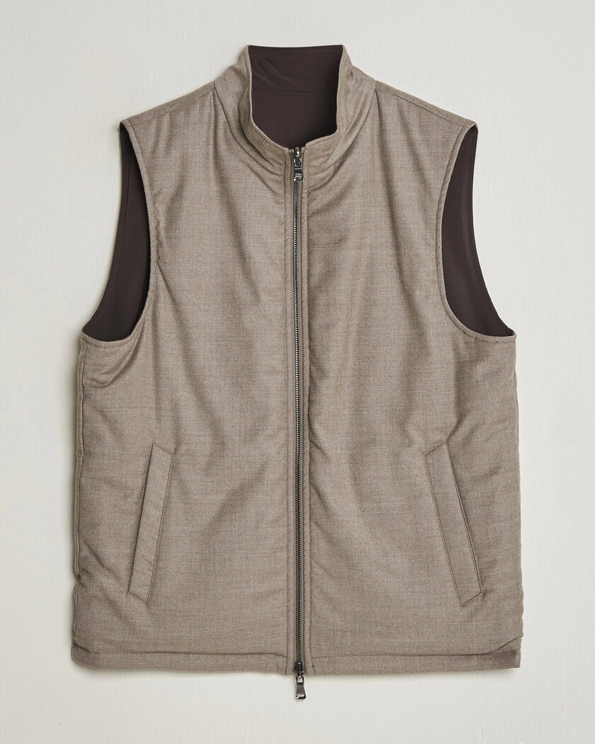 Oscar Jacobson Nylon/Wool Reversible Vest Taupe – Beige