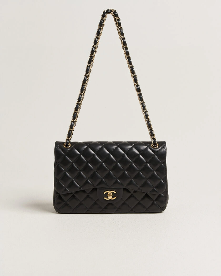  Chanel Pre-Owned Classic Jumbo Double Flap Bag Lambskin Black – Svart