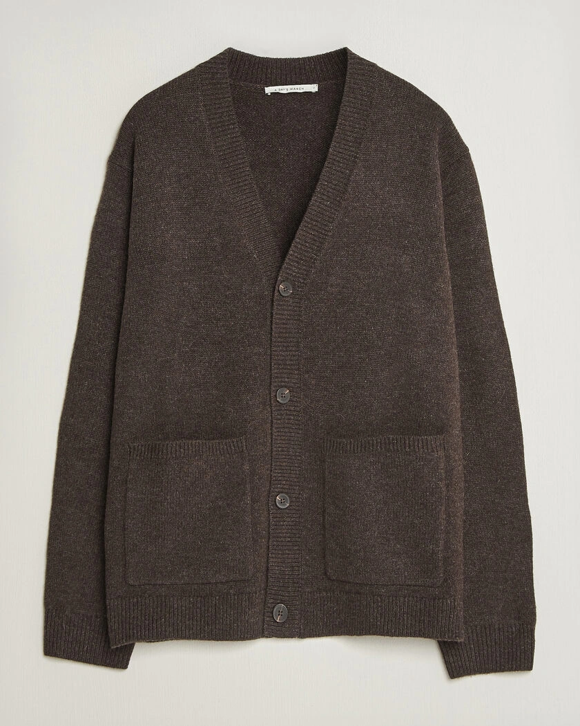 A Day's March Jarrow Lambswool Cardigan Dark Brown – Brun