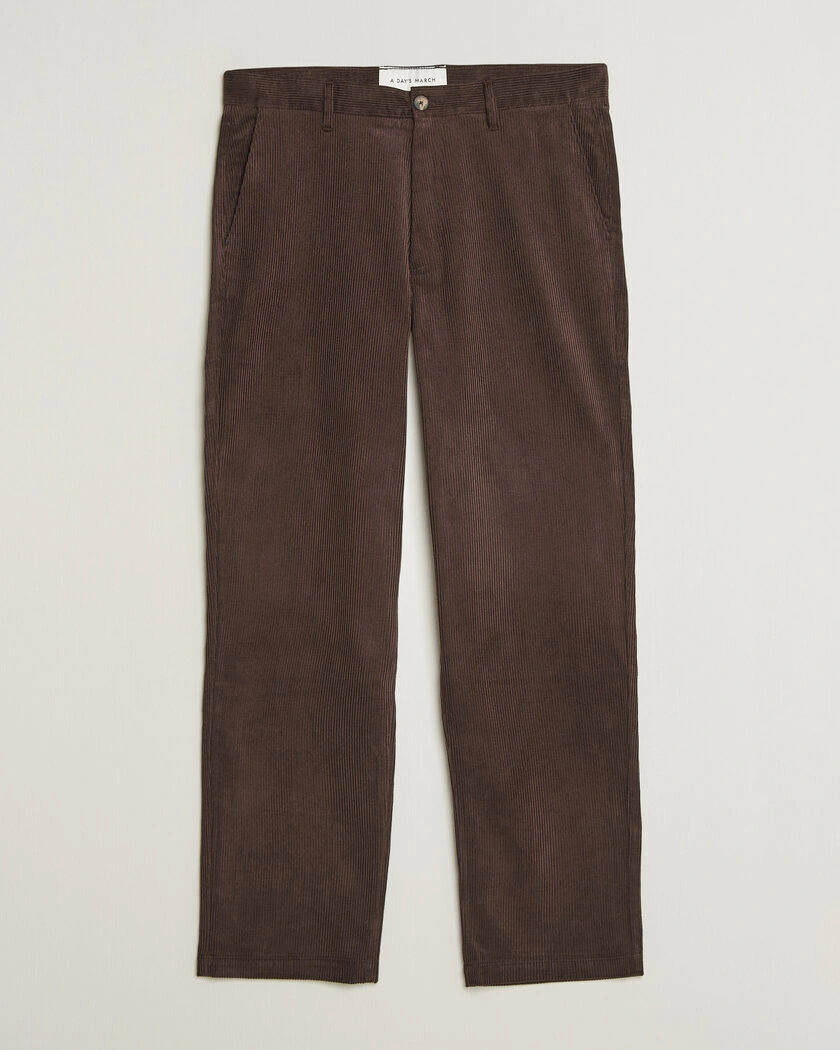 A Day's March Redwood Corduroy Trousers Dark Brown – Brun