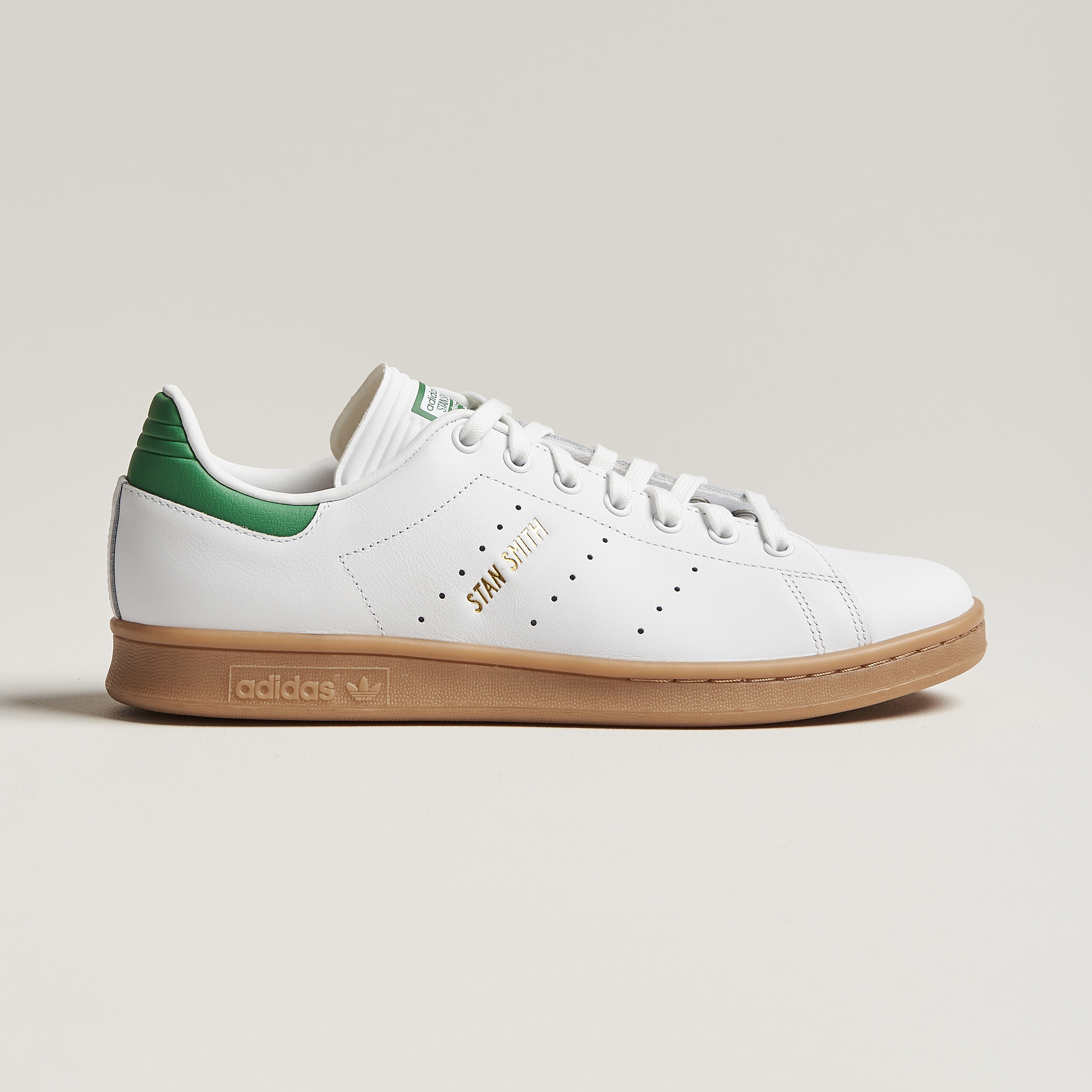 hype dc stan smith