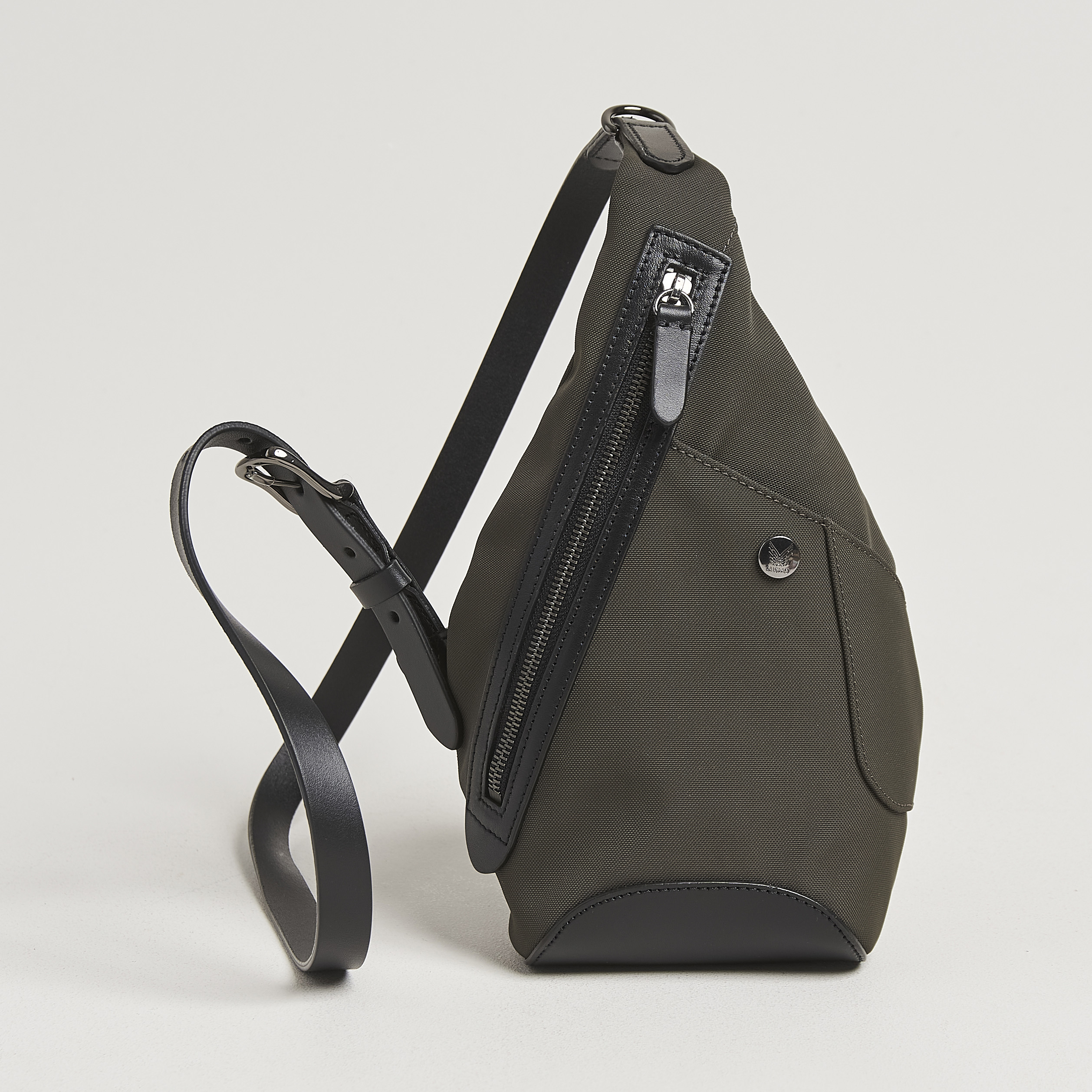 M&s Drop Mismo M/S Drop Crossbody Bag Shelter Green/Black | Herr - Care of Carl