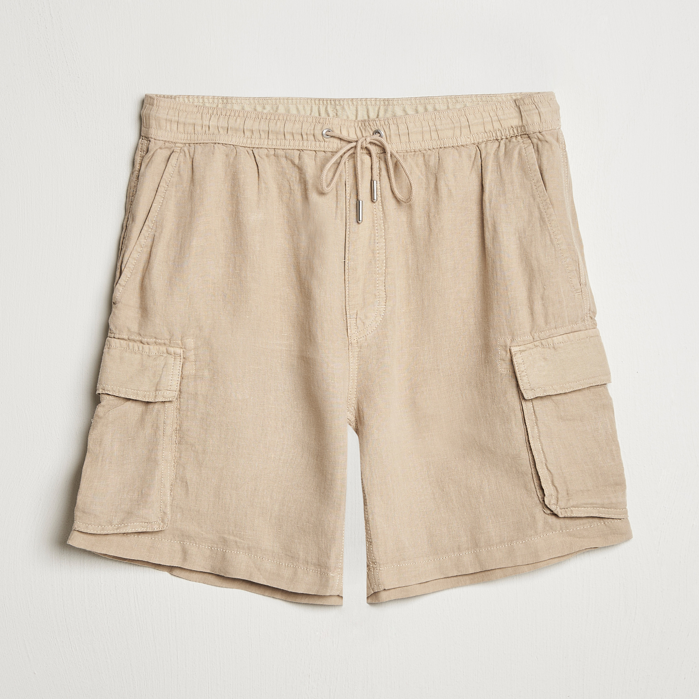 Gant Men Mid-Rise Loose Fit Linen Shorts