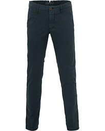  Slim Fit Stretch Slacks Navy