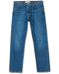  AM001 Classic Fit Jeans Mid Vintage