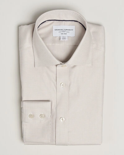 Charles Tyrwhitt Slim Fit Non Iron Trafalgar Weave Shirt Stone
