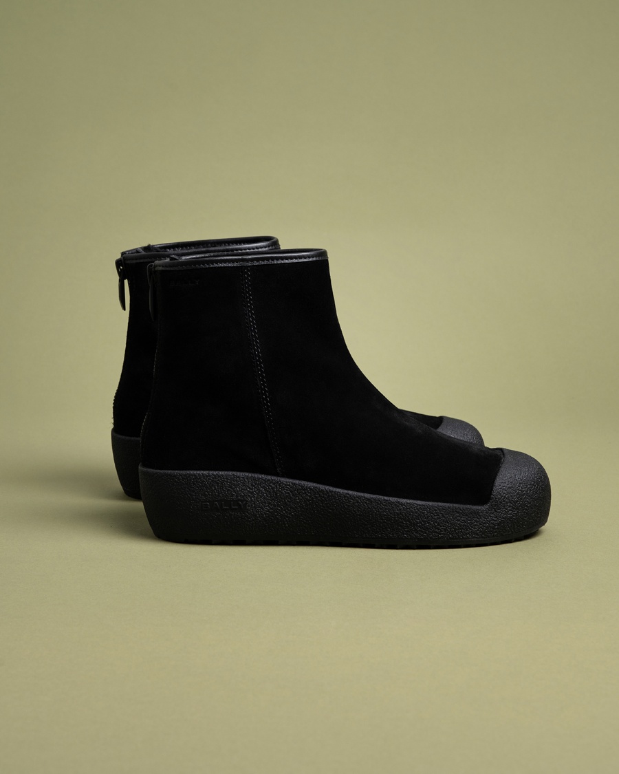 Herr | | | Sulning - Bally Curling